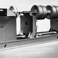 1949, the first universal machine to the Schenck-Ferdern design