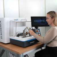 Pasio 005 - Universal balancing machine for rotors up to 50 g