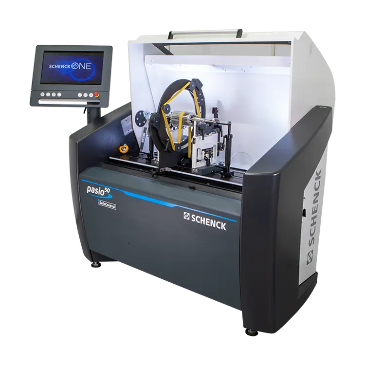 Produktfoto Pasio 50 Frontansicht der Pasio 50 Auswuchtmaschine mit Softwarefoto von Schenck ONE