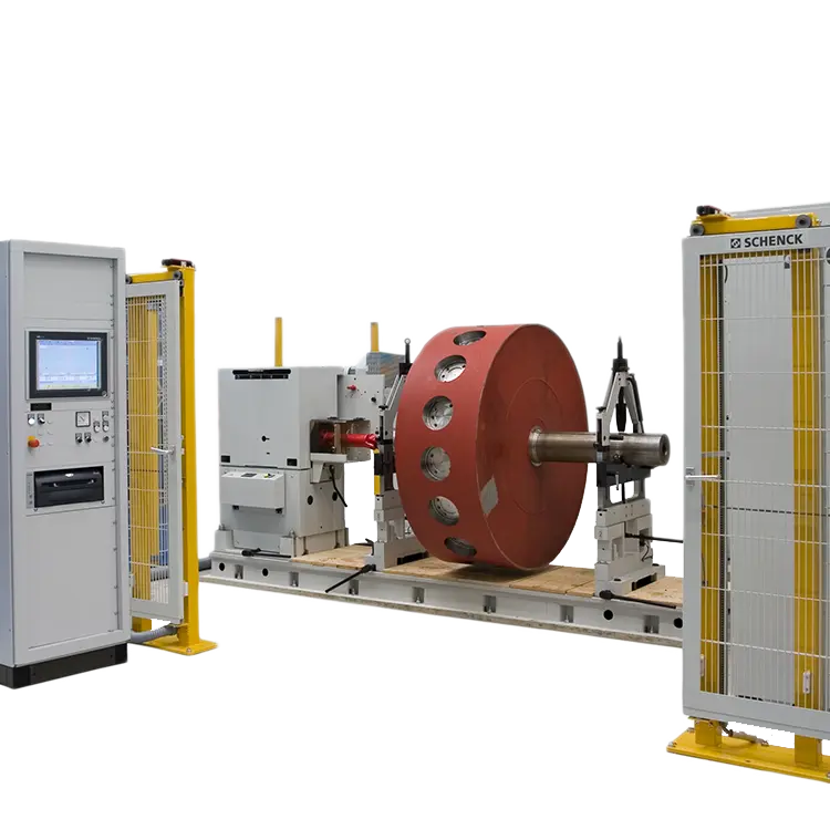 Produktbild Schenck Auswuchtmaschine HM5 leicht seitliche Ansicht der Schenck Auswuchtmaschine HM5 mit rotem Testrotor